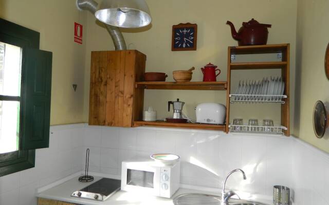 Cortijo El Puntal De Teba