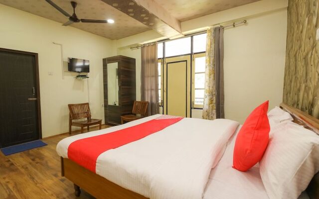 OYO 24539 Hotel Isvara Inn