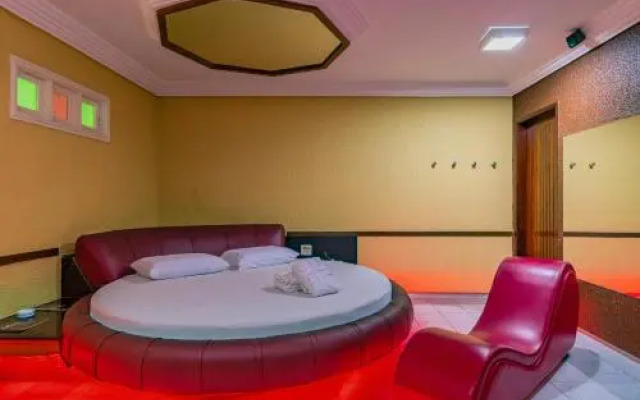 Dreams Motel (Только для взрослых)