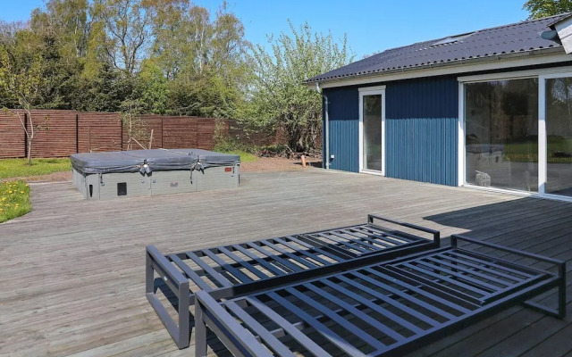 12 Person Holiday Home in Hadsund-by Traum