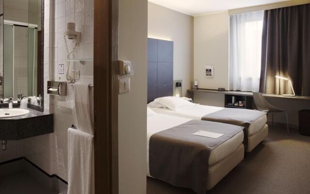 City Hotel & Suites Foligno