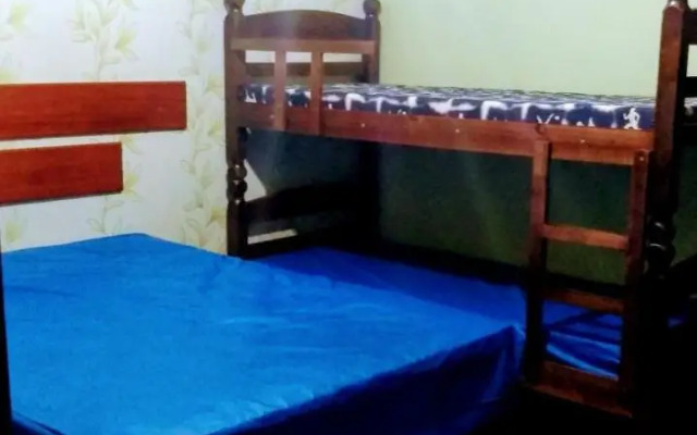 Kitinete Cabo Frio , 400 metros da Praia do Forte