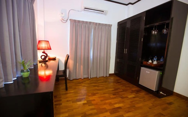 WH Hotel Thanlyin
