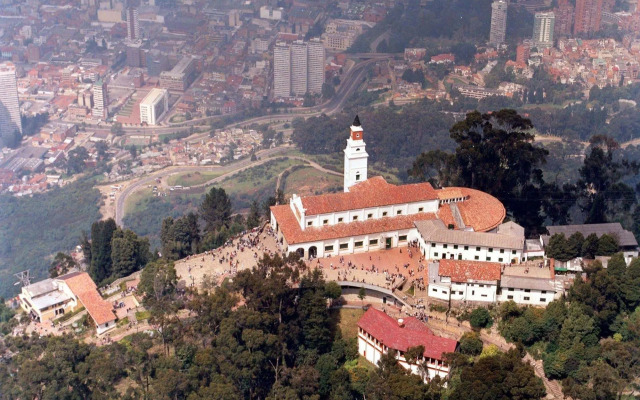Hotel Santafe Real