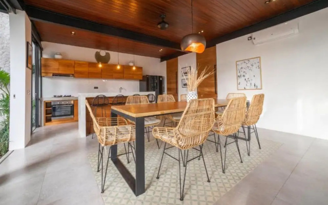 Suncoast Villa Bali