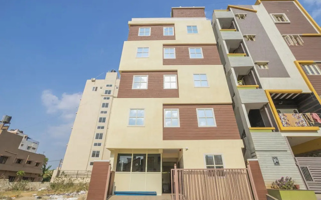 Oyo Flagship 30074 Electronic City