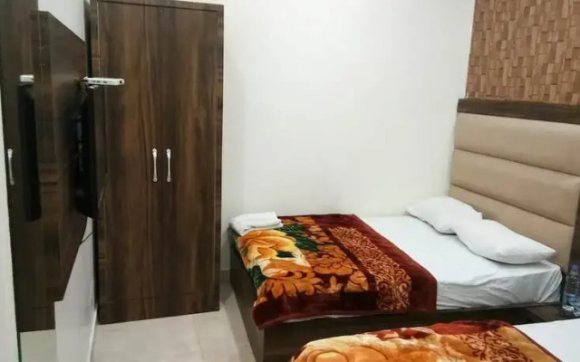 Dabassis Aparthotel