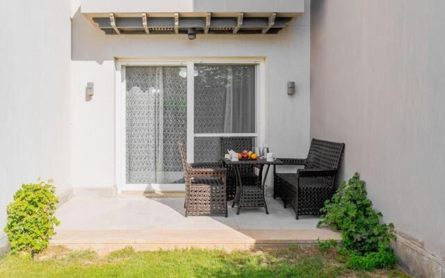 standalone villa New Giza with pool