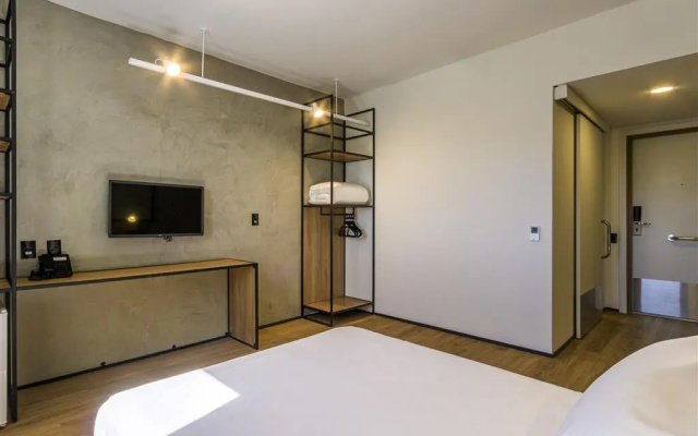 Ibis Ribeirao Preto Vila do Golf Hotel