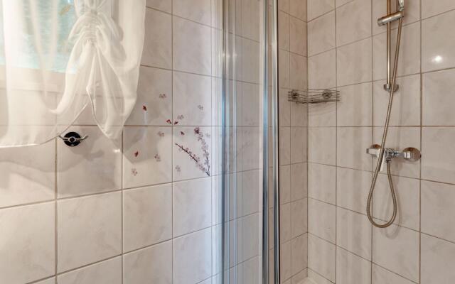 Cozy Holiday Home With Private Swimming Pool In Eberstein