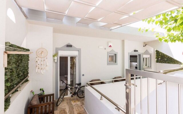 Mpali Bay View And Beach Front Apt Crete