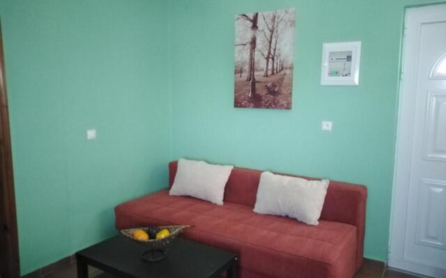 Vicky's apartment Near to the airport Ολόκληρο Διαμέρισμα