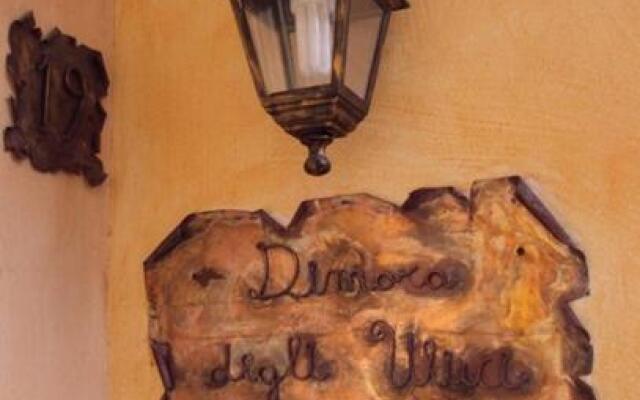 Dimora Degli Ulivi Bed and Breakfast