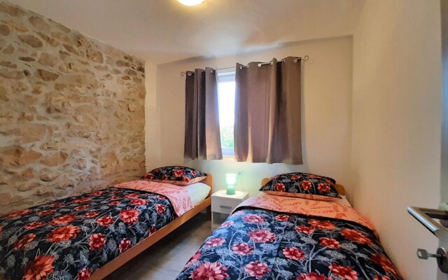 Beautiful Apartment in Labin With 1 Bedrooms