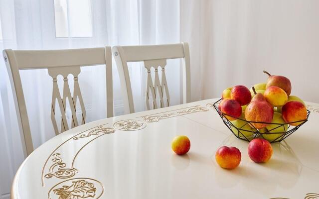 Апартаменты на улице Красных Партизан 1/4 к16