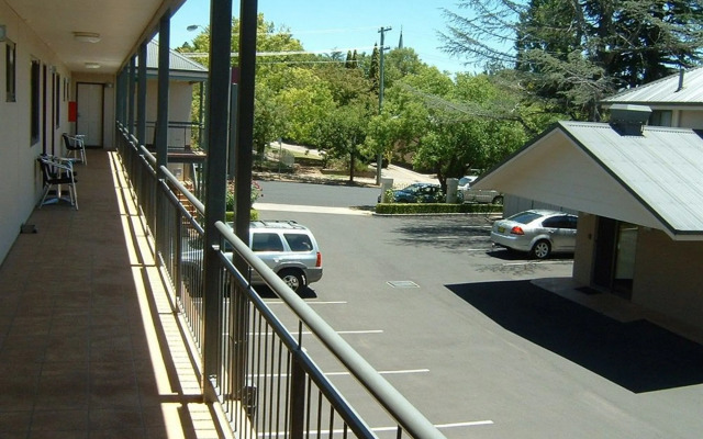 Armidale Pines Motel