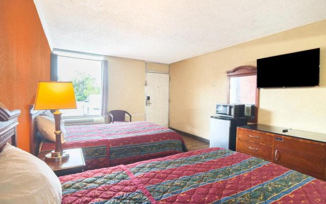 OYO Hotel Vienna I-75