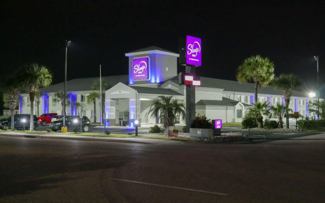 Sleep Inn Near Outlets