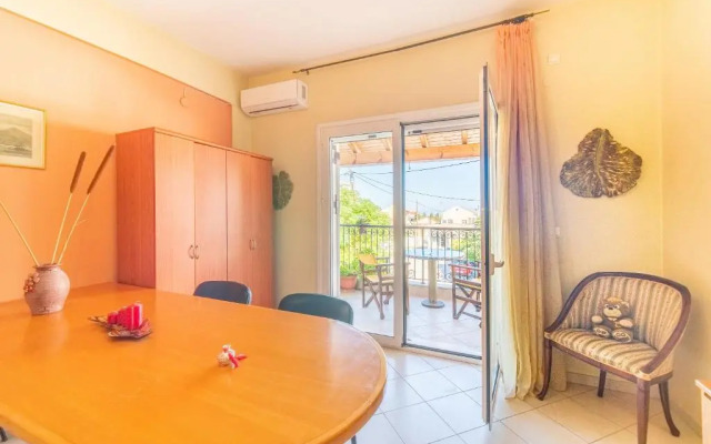 Afrodite Lefkimmi Apartment 2