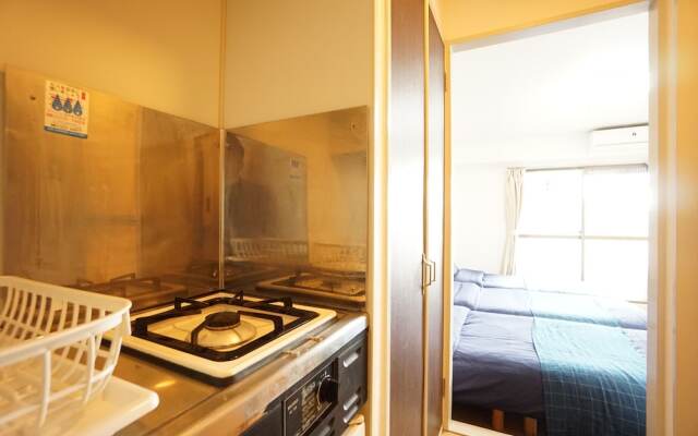 Terry's Apartment Namba South IV R03B