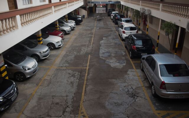 Hotel Garrafão Boituva