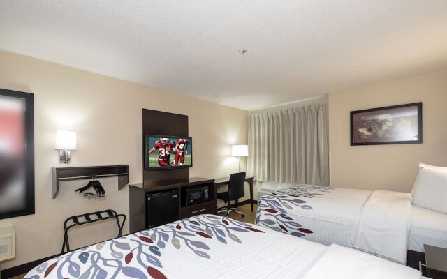 Red Roof Inn PLUS+ Jacksonville - Southpoint