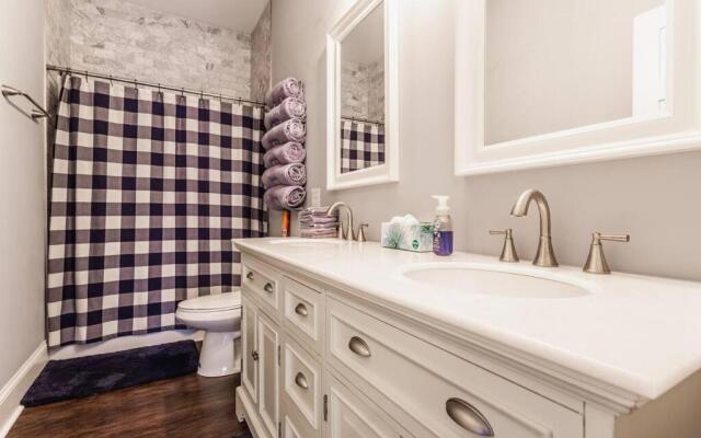 Great downtown Indy property close to EVERYTHING