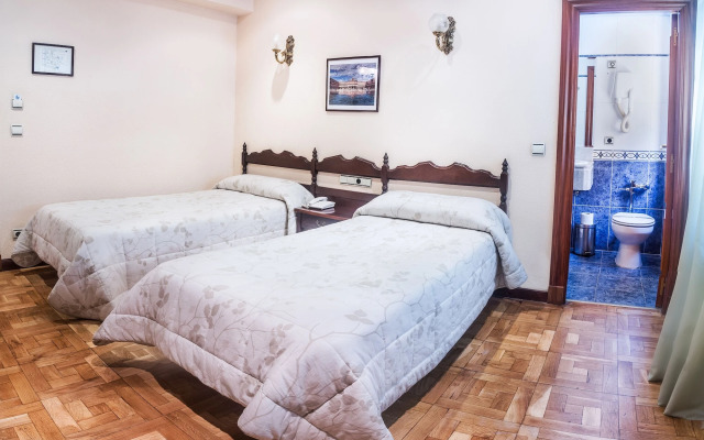 Hotel Residencia Castellano I