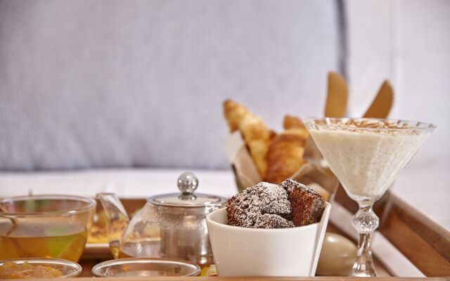 Parian Boutique Hotel