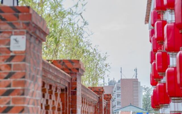 Yuebo Qicheng·Cultural Accommodation (Zhangzhou Gucheng Branch)