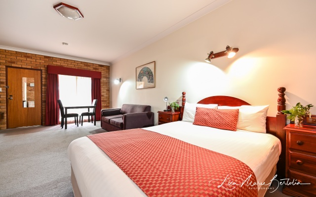 Narrandera Club Motor Inn