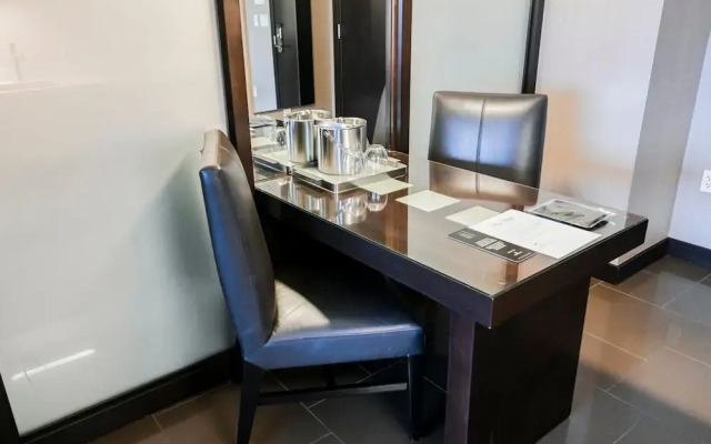 StripViewSuites at Vdara