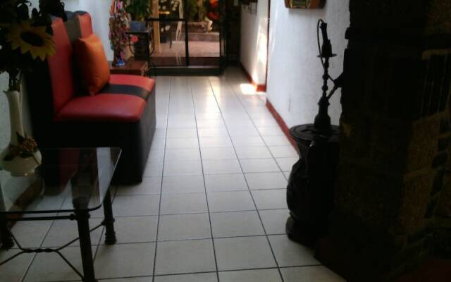 Suites Bosques Medica Sur