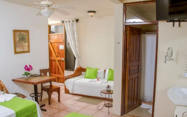 Hotel y Restaurante Costa Coral