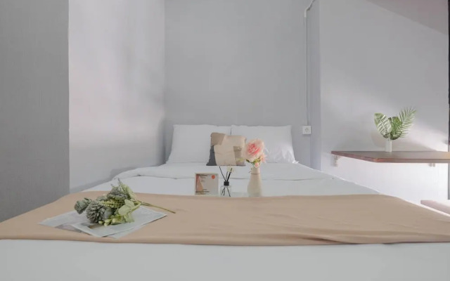 Comfy And Well Studio At Tokyo Riverside Pik 2 Apartment