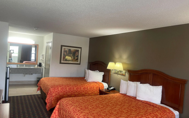 Loyalty Inn Hawkinsville