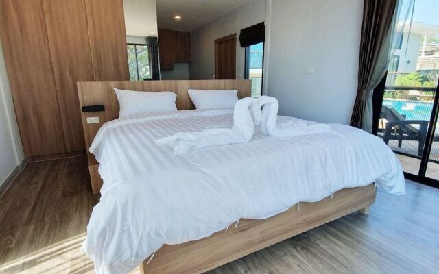 Sea Mountain Villa Resort & Pool Bar