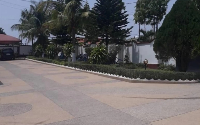 Larosa Executive Guest House
