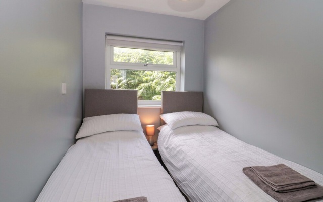 Flat 24