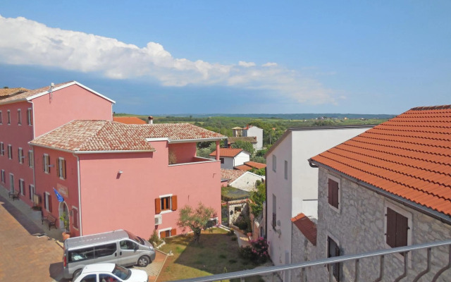 Stone House Apartments