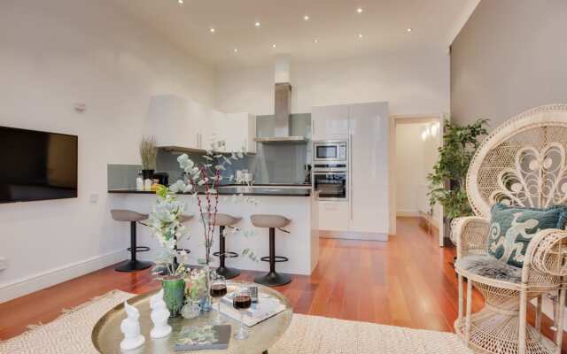 The Gloucester Road Escape - Bright & Central 1BDR Apartment