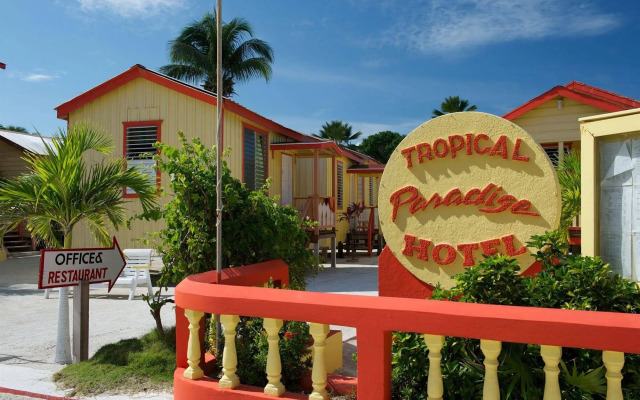 Tropical Paradise Hotel