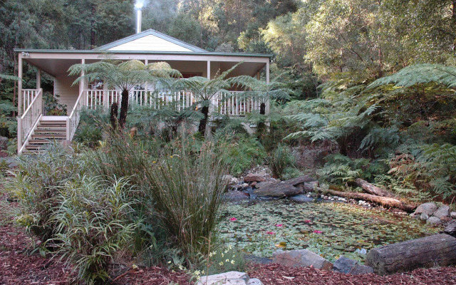Myers Creek Cascades Luxury Cottages