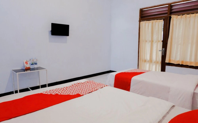 OYO 421 Alianda Guest House Syariah