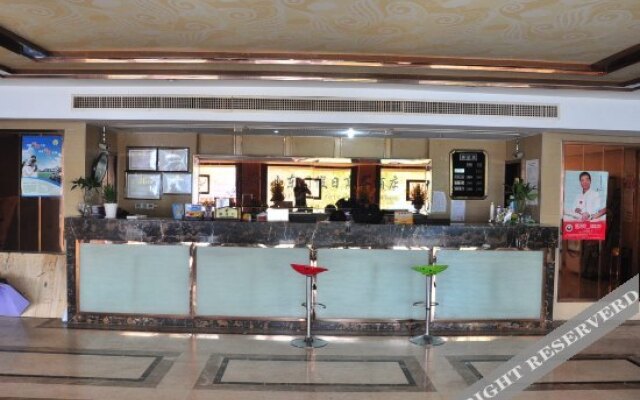 Xiaodongmen Holiday Business Hotel