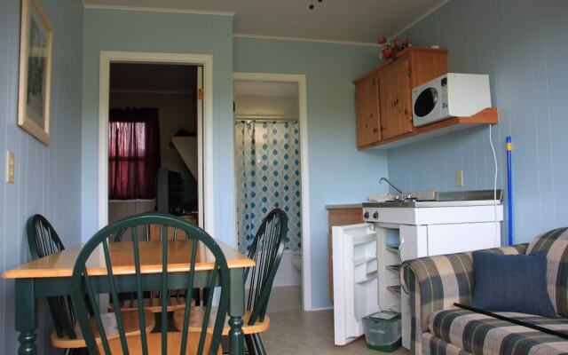 Rustico Acres Cottages