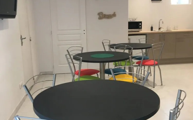 Le Domaine De Canelle