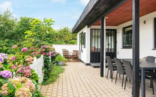 8 Person Holiday Home in Struer-by Traum