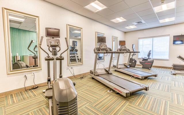 Holiday Inn Express & Suites Rantoul by IHG