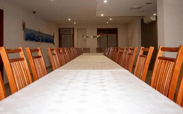 Trojka Hotel És Panzió